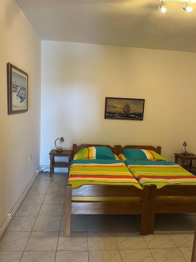 Apartments Lili Senj  Bagian luar foto