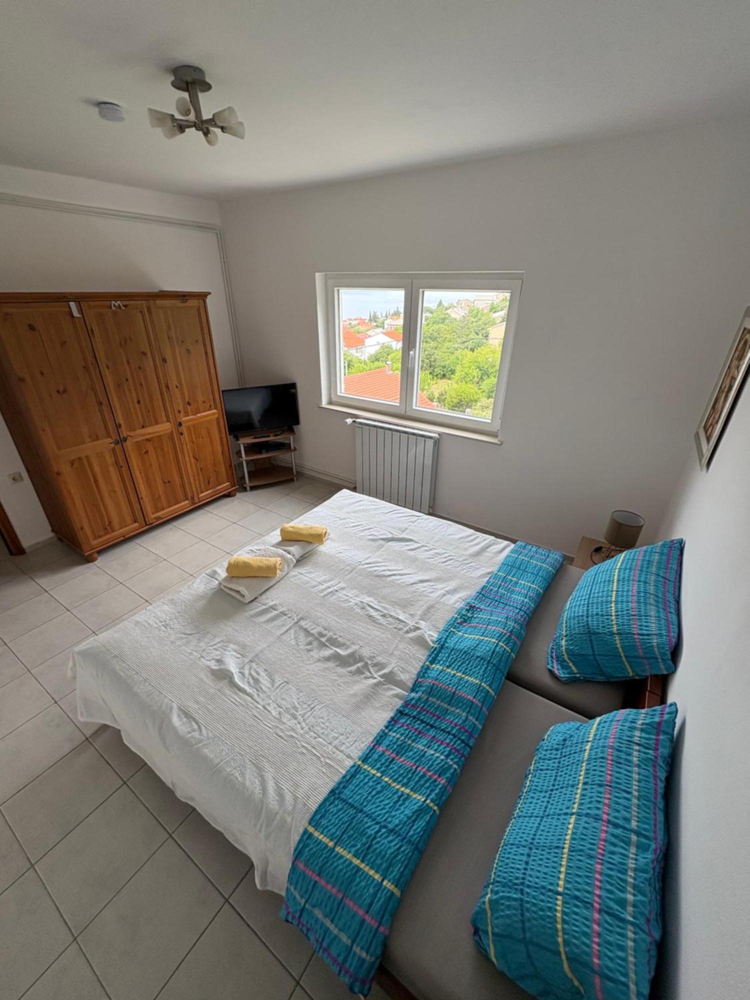 Apartments Lili Senj  Bagian luar foto